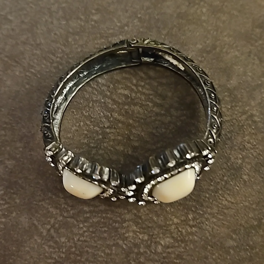 VTG Medieval Castlecore Bronze Rhinestone Chunky Clamper Bracelet